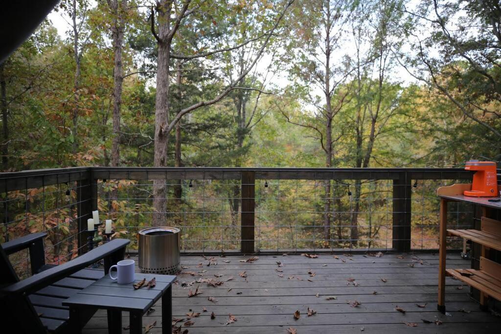 Bohamia - Cozy A-Frame Glamp On 268 Acre Forest Retreat Talladega Exterior photo