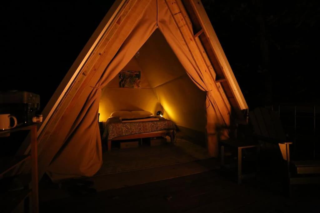 Bohamia - Cozy A-Frame Glamp On 268 Acre Forest Retreat Talladega Exterior photo